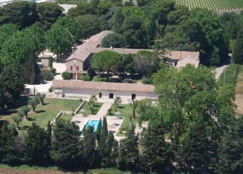 Domaine Du Grand Malherbes Aimargues Bagian luar foto